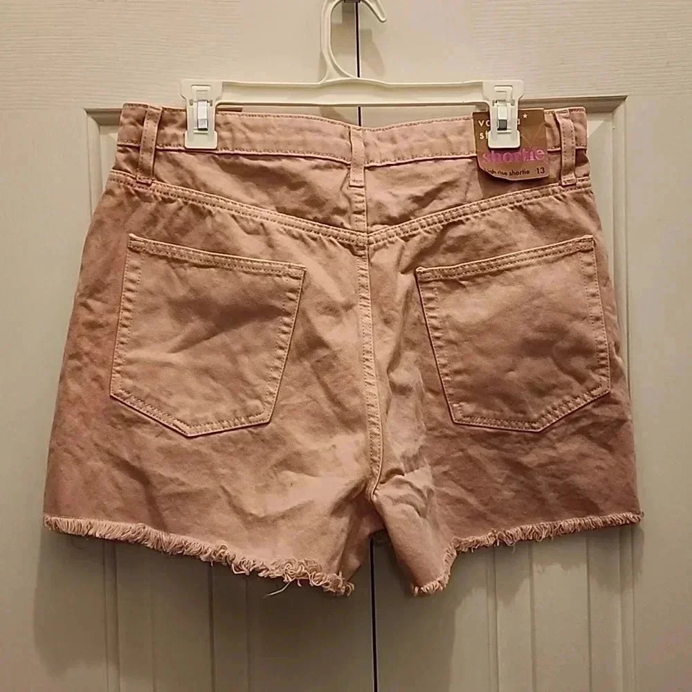 Vanilla Star High Rise Distressed Shortie Pink Denim Shorts- NWT- size 13 - Picture 2 of 4